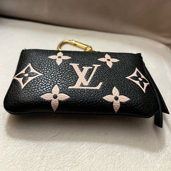 👑✅PRICE FIRM✅AUTHENTIC Louis Vuitton Empreinte Key Pouch - Picture 6 of 16